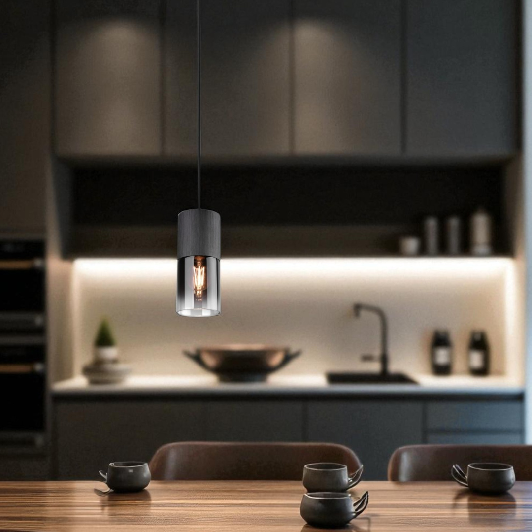 Pendul Fumuriu ROBIN Black