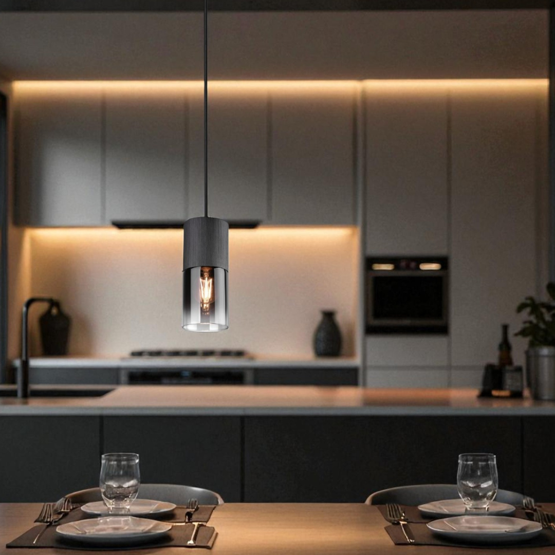 Pendul Fumuriu ROBIN Black