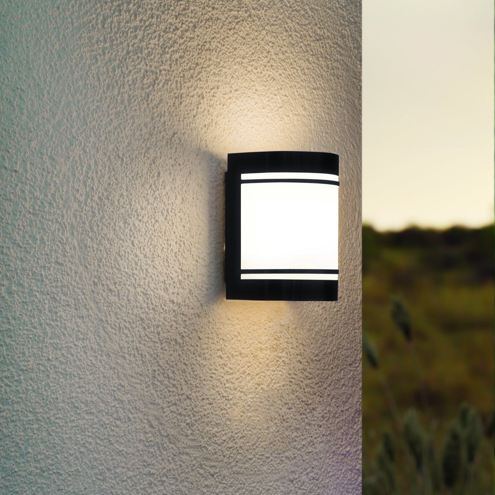 Aplica Exterior CERNO Black & White 16.5CM Eglo