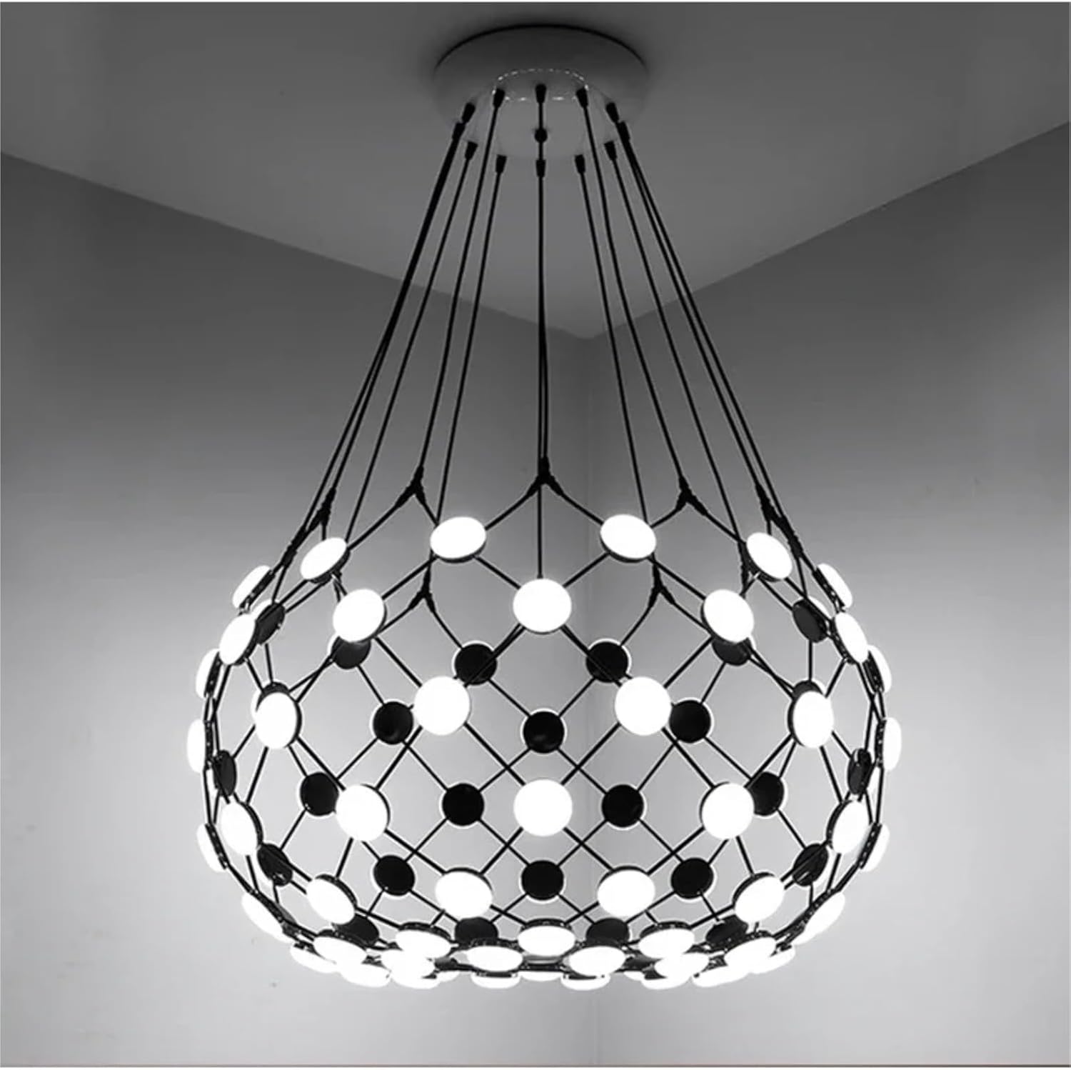 Lustra LED Suspendata LUGARO DIA Black