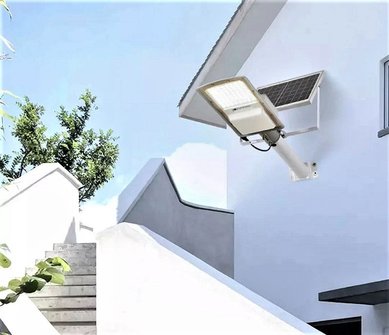 Lampa LED 60W Iluminat Stradal Solara Cu Brat Inclus Telecomanda