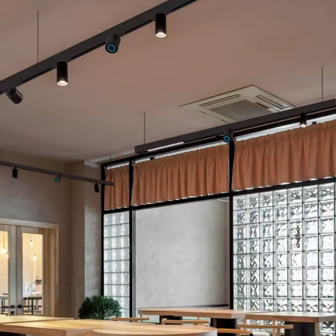 Spot Magnetic Negru cu Boxa Bluetooth 10W