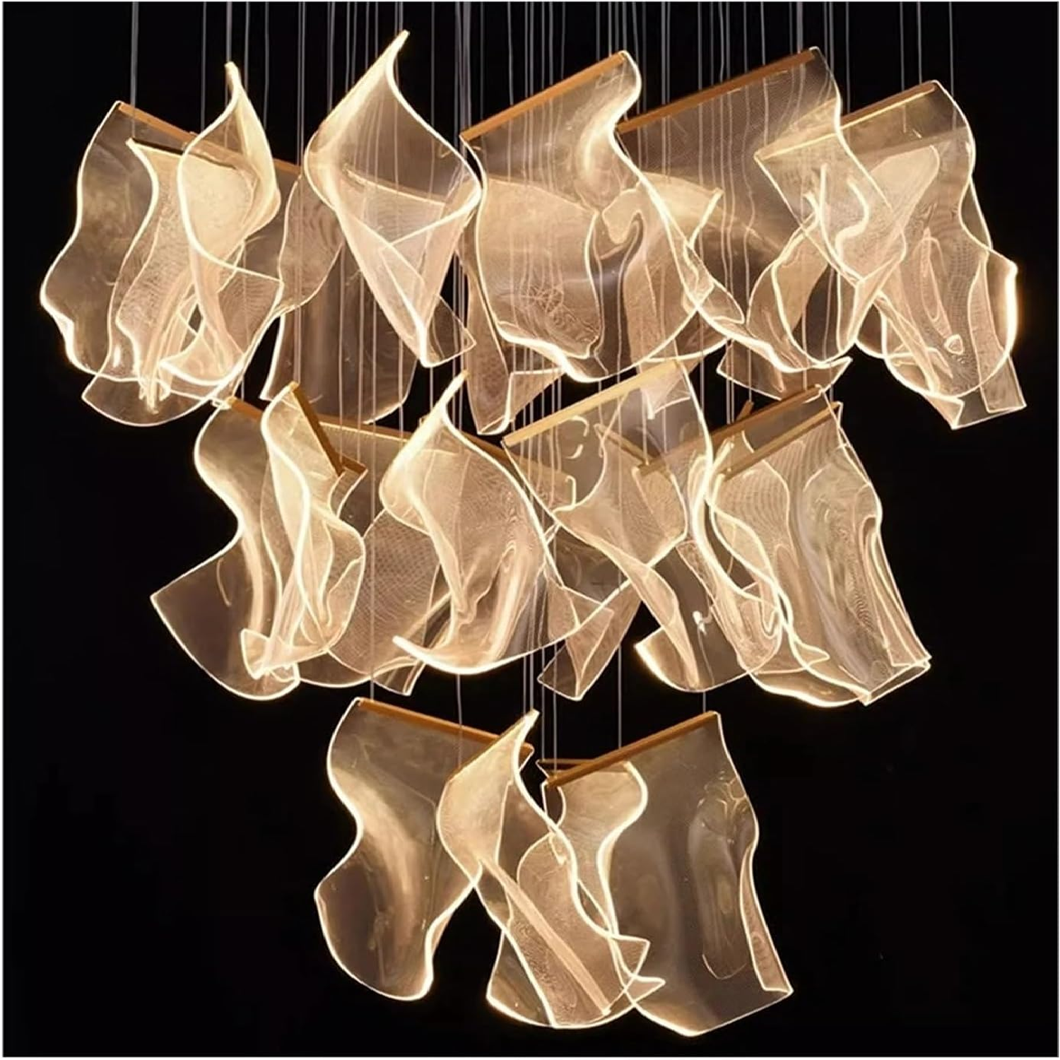 Lustra LED Luxury PAPER QUILL GOLD 25 Elemente Echivalent 500W