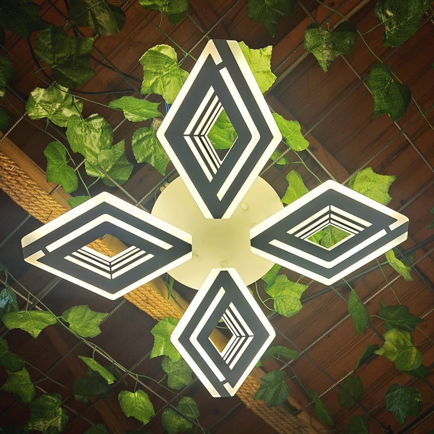 Lustra LED 128W LEAO Telecomanda Echivalent 400W