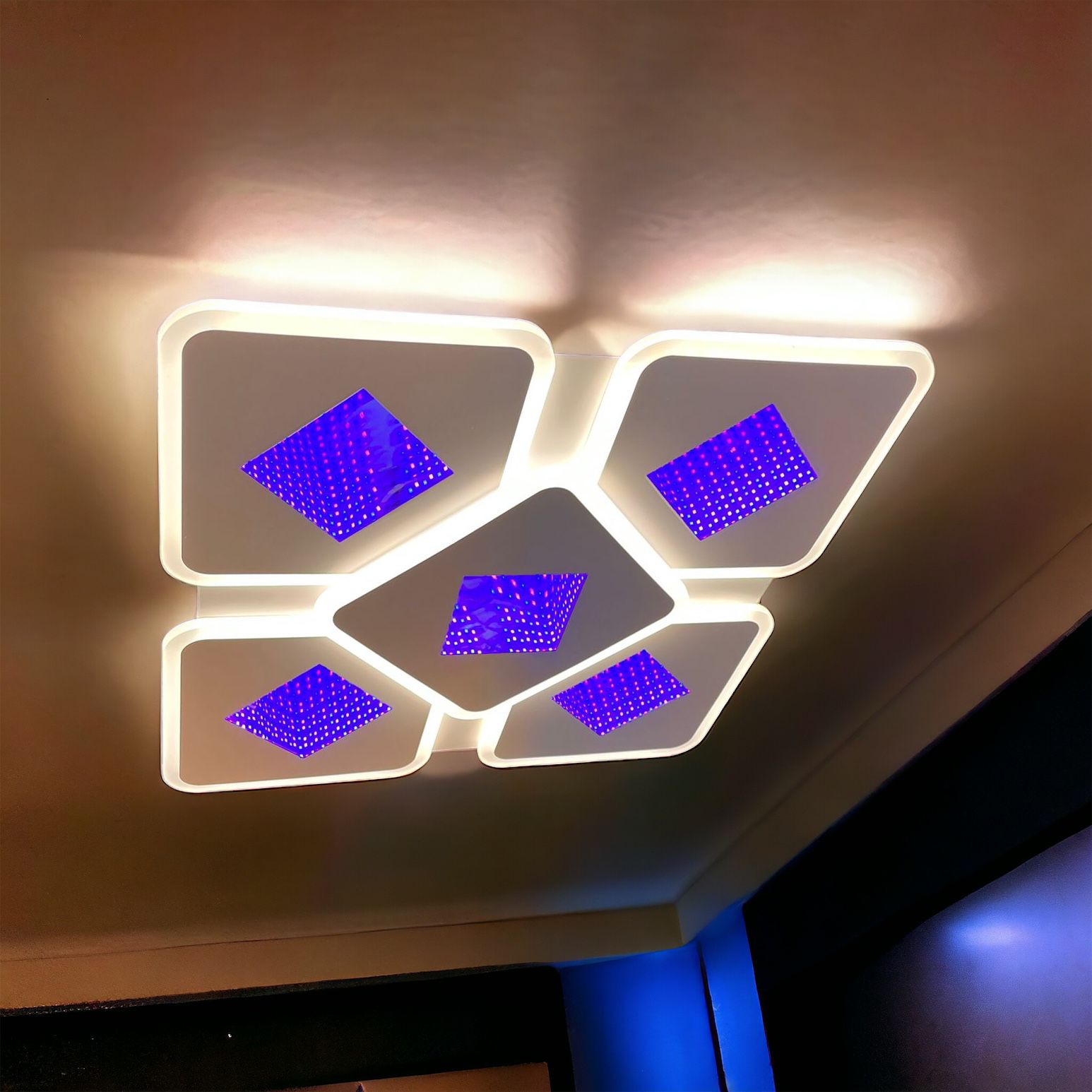 Lustra LED 182W VENICE MIRROR 3D RGB Echivalent 600W