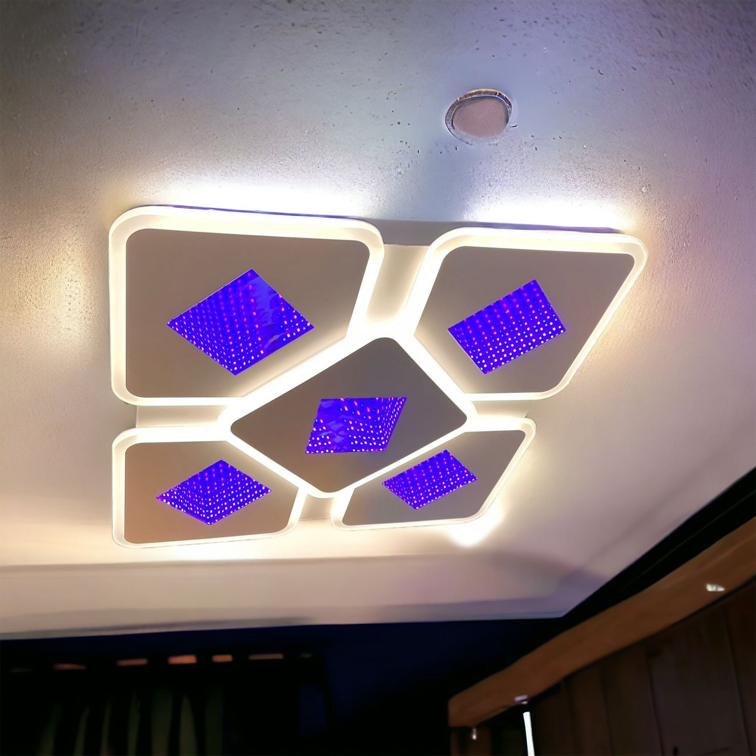 Lustra LED 182W VENICE MIRROR 3D RGB Echivalent 600W