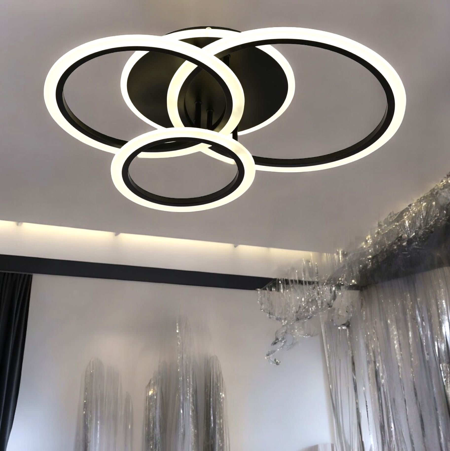 Lustra LED 3 BLACK RINGS Echivalent 500W Telecomanda