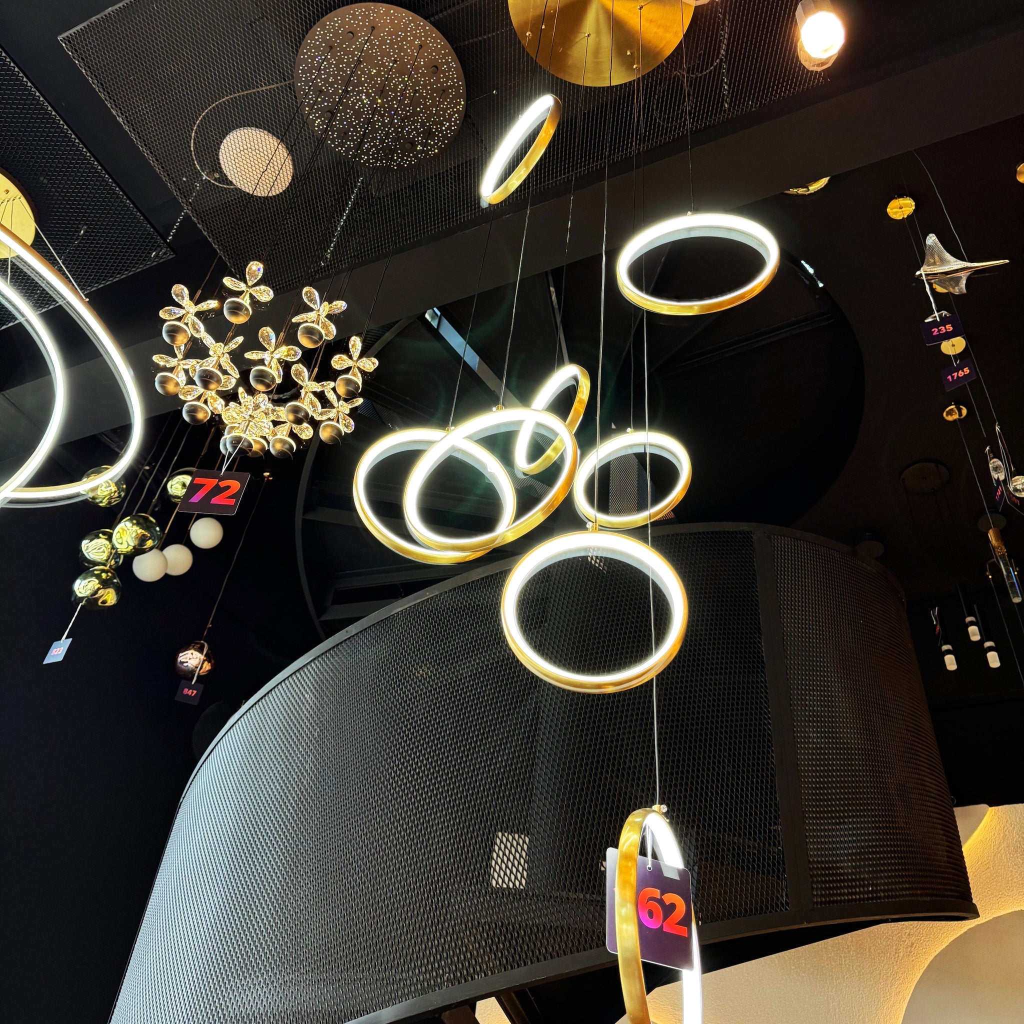 Lustra LED Suspendata GOLD Catania