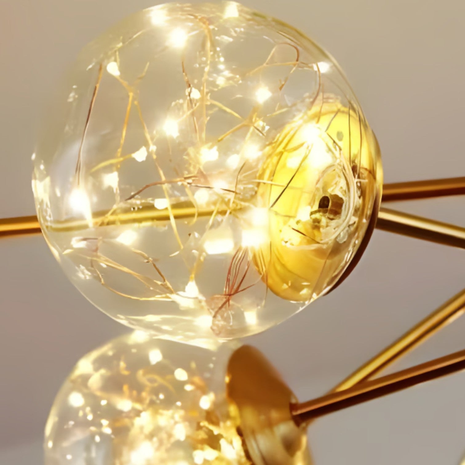 Lustra LED Suspendata Arlio Gold Echivalent 180W