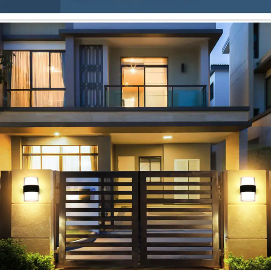 Aplica LED Exterior 12W Neagra Kuga ROUND Echivalent 100W