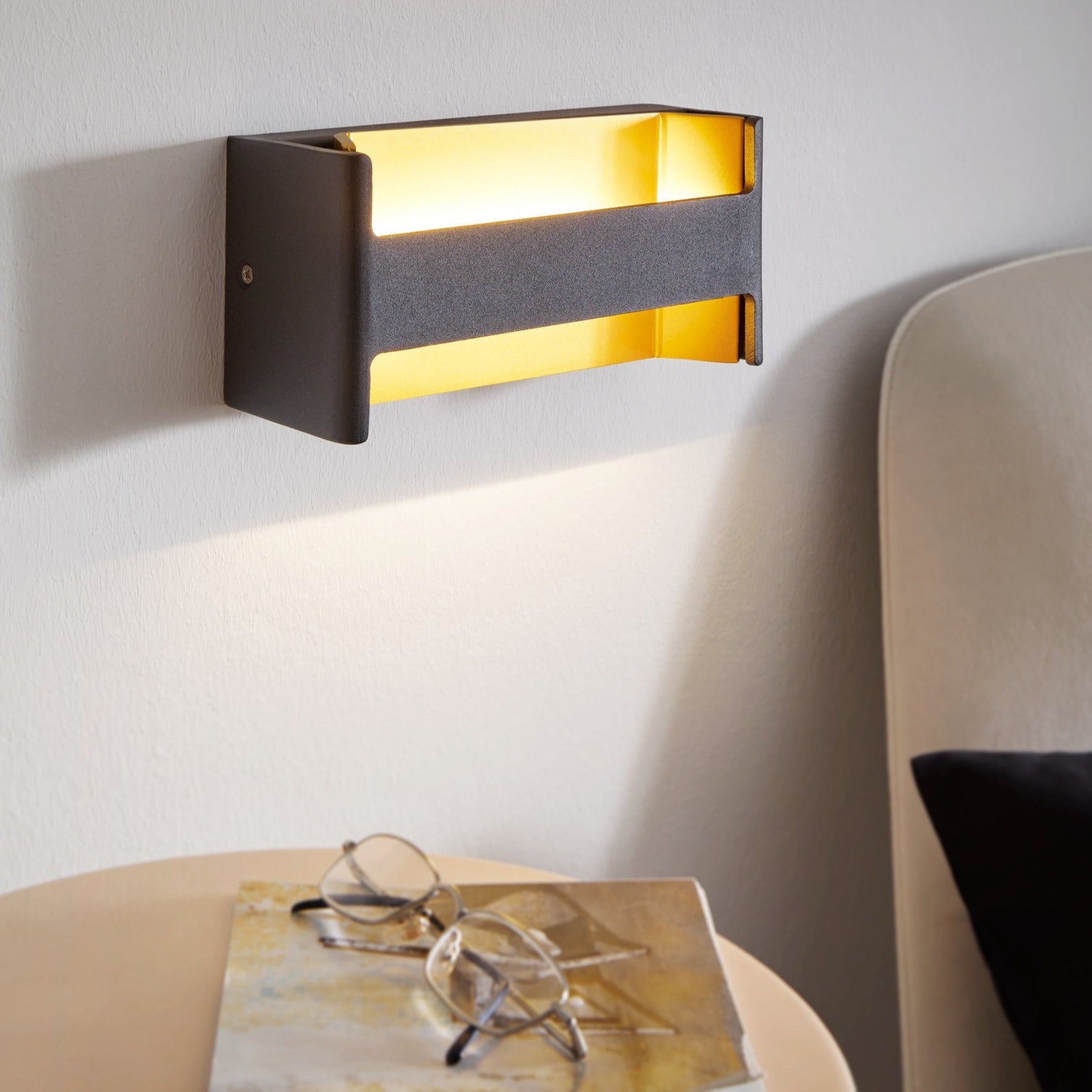 Aplica LED Modern FELONICHE Negru+Auriu